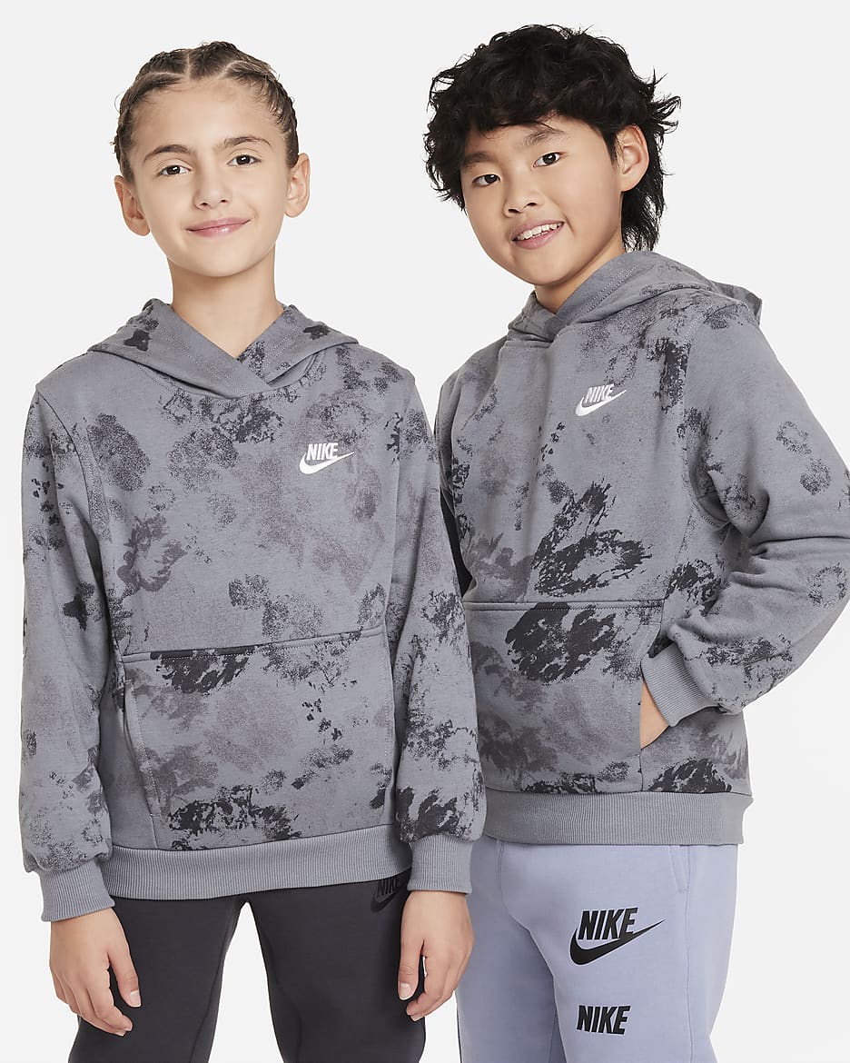 Nike Sportswear Club Fleece Older Kids Pullover Hoodie